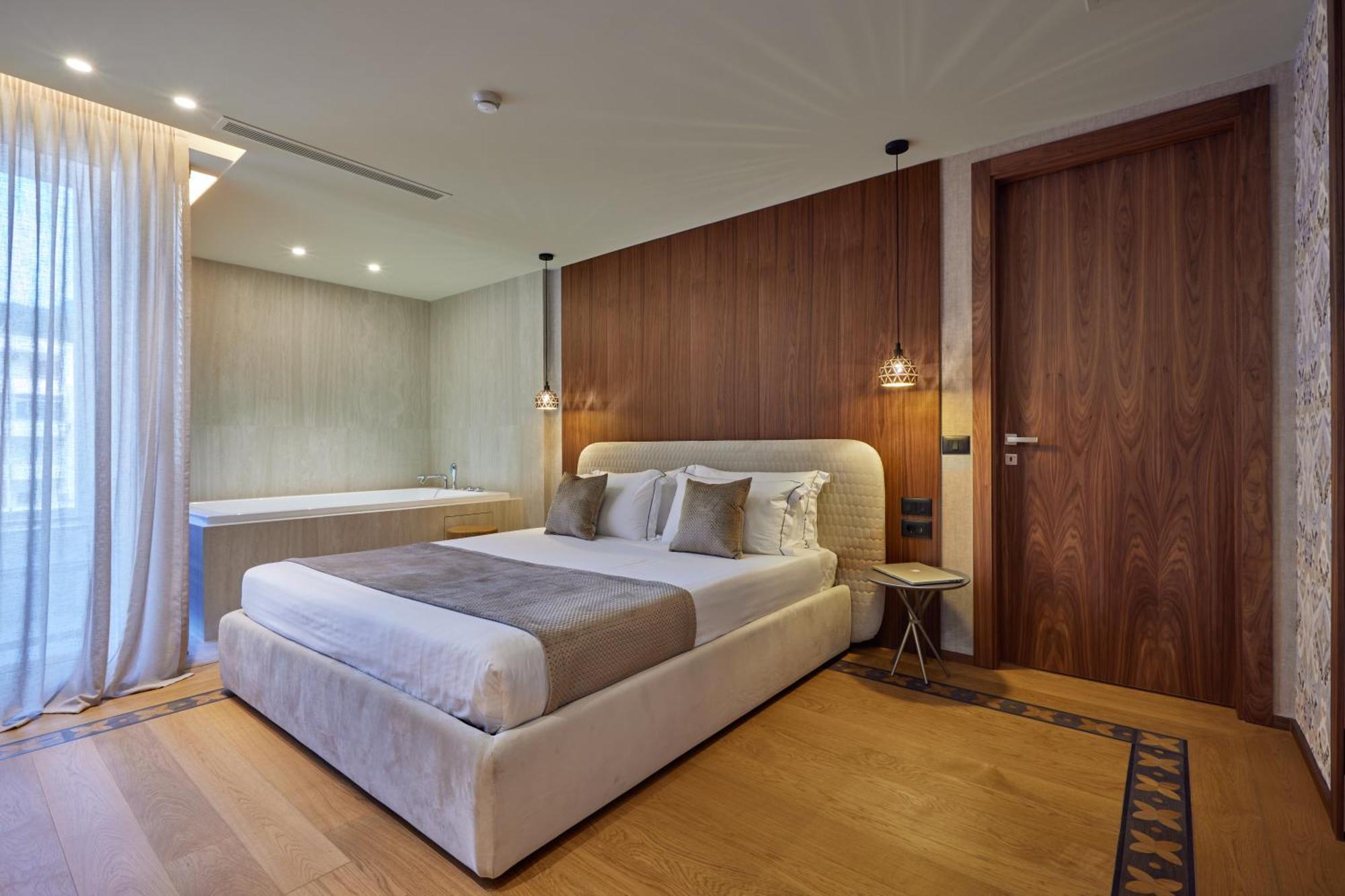 Valis Luxury Hotel Vlorë Quarto foto