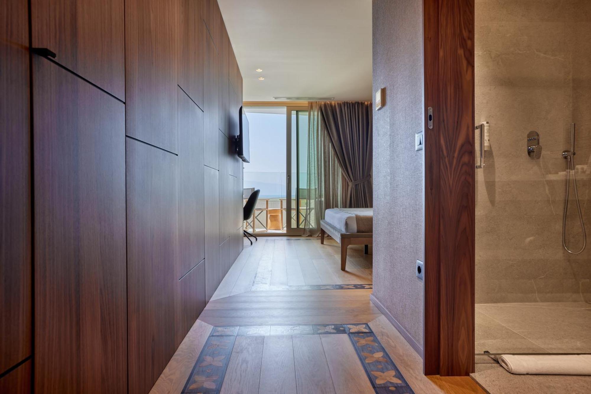 Valis Luxury Hotel Vlorë Quarto foto