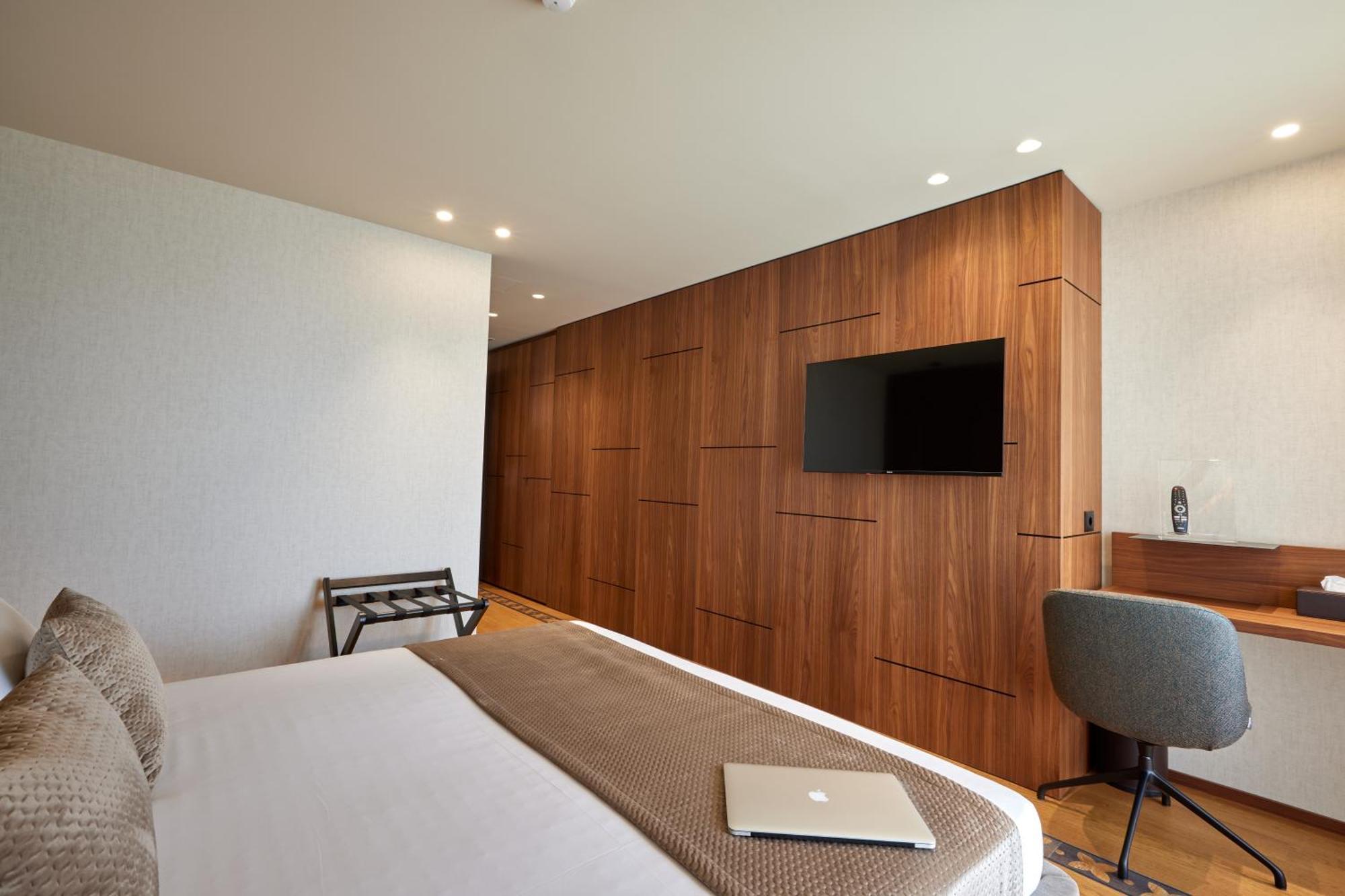 Valis Luxury Hotel Vlorë Quarto foto